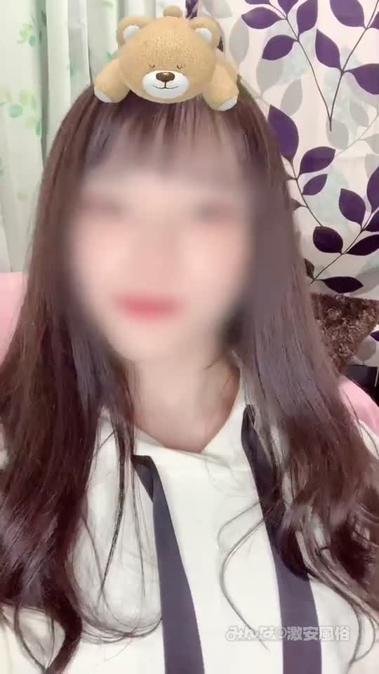新垣まき